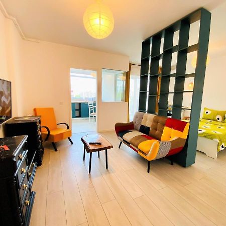 Plaza View Studio Bucureşti Eksteriør bilde