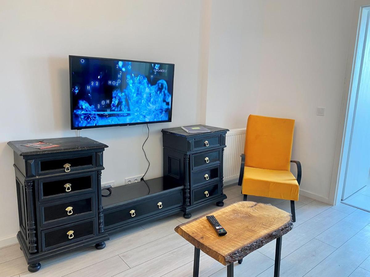 Plaza View Studio Bucureşti Eksteriør bilde