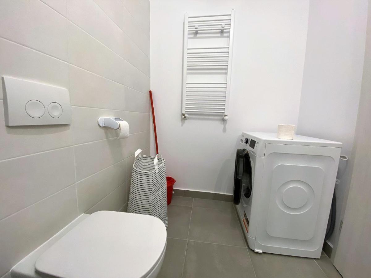 Plaza View Studio Bucureşti Eksteriør bilde